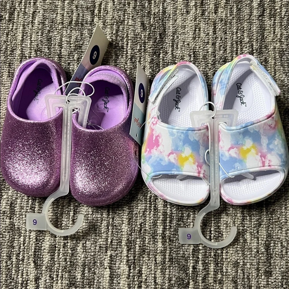 Cat & Jack  Kids Purple Glitter and Colorful Tie-Dye bundle Slippers Size 6